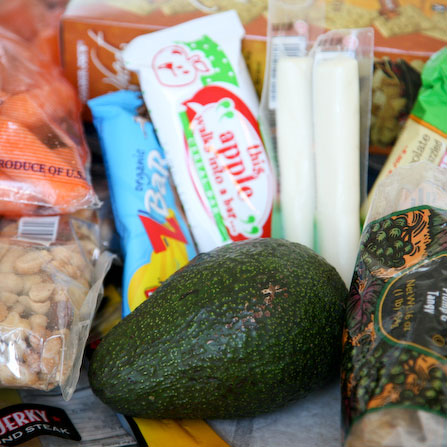 10 Best Foods to Pack on Outdoor Adventures